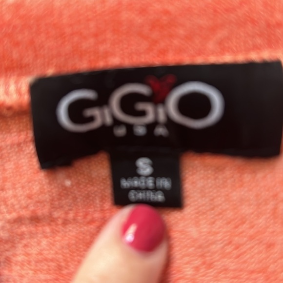 Gigio Top - Picture 4 of 5